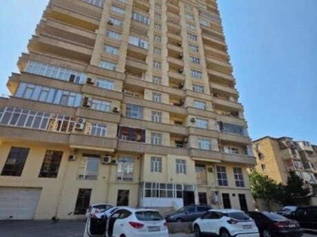 Объявление №5636446 - Баку, м. Элмляр Академиясы, 4-комн., 170 м², 19/19 этаж