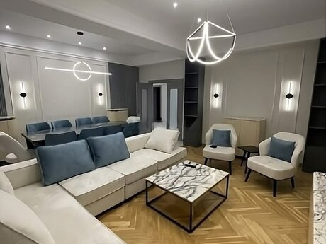 Elan №5638358 - Bakı, Ağ şəhər q., 3 otaqlı, 155 m², 5/6 mərtəbə