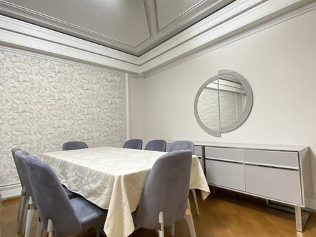 3-комн. новостройка - м. 8 ноября - 145 м²
