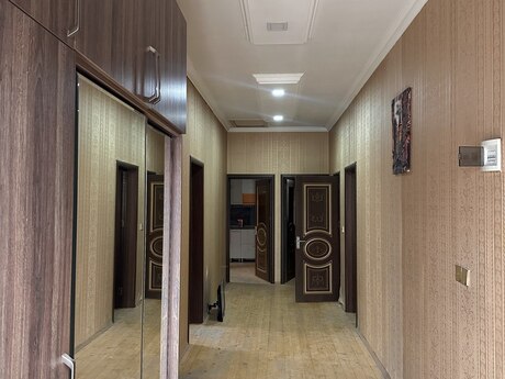 5 otaqlı həyət evi/bağ evi - Biləcəri q. - 320 m²