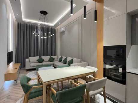 3 otaqlı yeni tikili - 8 Noyabr m. - 120 m²