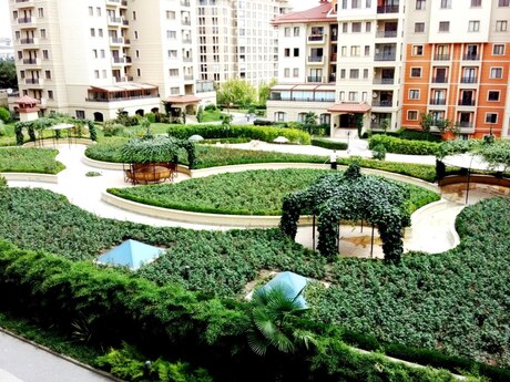 4 otaqlı yeni tikili - 28 May m. - 200 m²