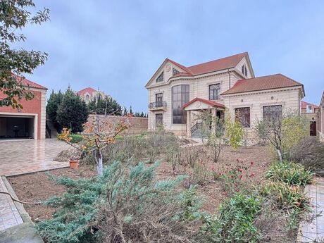 7 otaqlı həyət evi/bağ evi - Mərdəkan q. - 550 m²