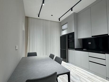 Kirayə 3 otaqlı mənzil, 120 m², 28 May: 120 ₼/ay 5