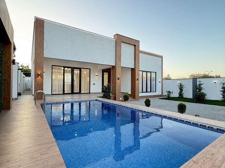 4 otaqlı həyət evi/bağ evi - Şüvəlan q. - 160 m²
