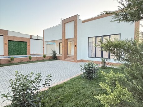 4 otaqlı həyət evi/bağ evi - Şüvəlan q. - 160 m²