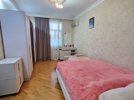 3 otaqlı yeni tikili - Elmlər Akademiyası m. - 130 m²