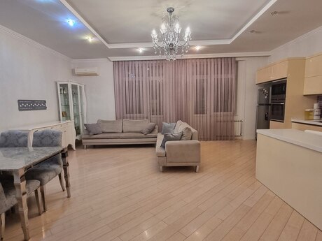 3 otaqlı mənzil, 137 m², Nəsimi: 380 000 ₼ 3