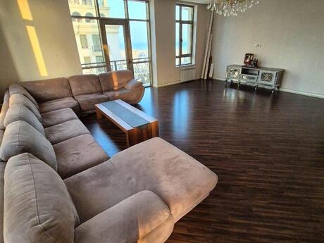 3-room new-build apartment for rent in Elmlər Akademiyası, 155 m², 1 500 AZN/mo, photo 3 / 11