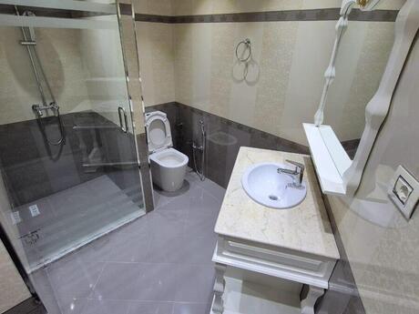3-room new-build apartment for rent in Elmlər Akademiyası, 155 m², 1 500 AZN/mo, photo 4 / 11