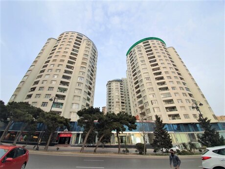 4 otaqlı yeni tikili - 28 May m. - 195 m²
