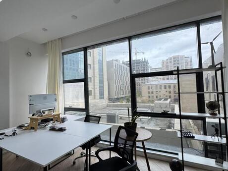 Obyekt - Şah İsmayıl Xətai m. - 68 m²