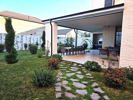 8 otaqlı həyət evi/bağ evi - Badamdar q. - 400 m²