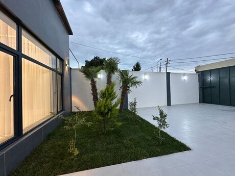 4 otaqlı həyət evi/bağ evi - Mərdəkan q. - 150 m²