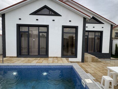 4 otaqlı həyət evi/bağ evi - Şüvəlan q. - 130 m²