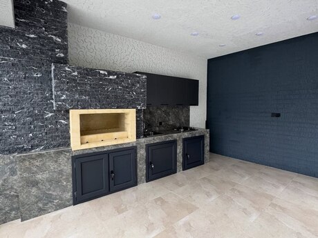4 otaqlı həyət evi/bağ evi - Mərdəkan q. - 160 m²