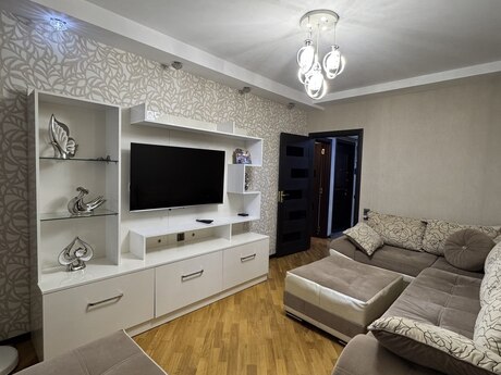 4 otaqlı köhnə tikili - Həzi Aslanov m. - 100 m²