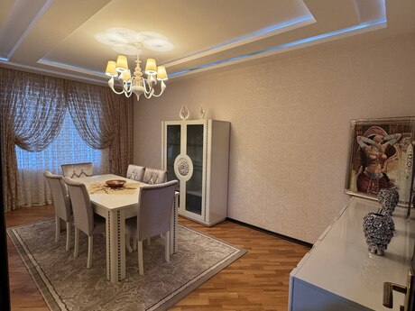 4 otaqlı köhnə tikili - Həzi Aslanov m. - 100 m²