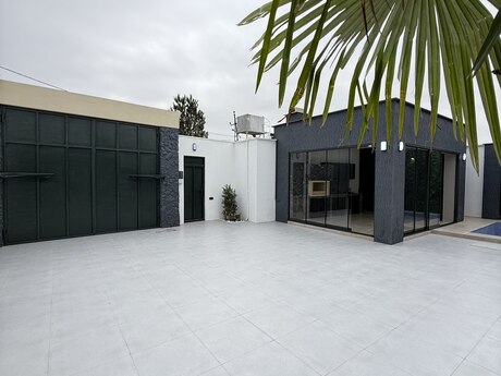 4 otaqlı həyət evi/bağ evi - Mərdəkan q. - 160 m²