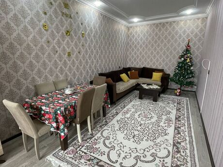 5 otaqlı həyət evi/bağ evi - Zabrat q. - 200 m²