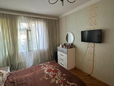 2 otaqlı köhnə tikili - Memar Əcəmi m. - 58 m²