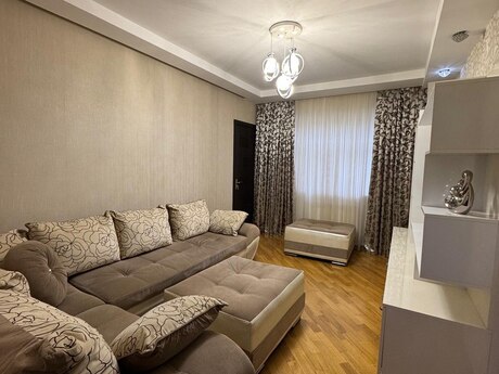 4 otaqlı köhnə tikili - Həzi Aslanov m. - 100 m²