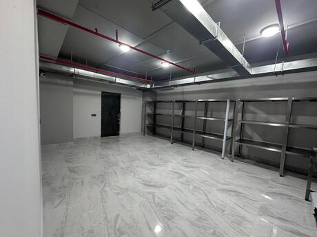 Obyekt - Memar Əcəmi m. - 315 m²