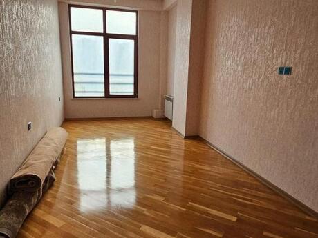 3-room apartment, 141 m², Nəsimi: 450 000 ₼ 4