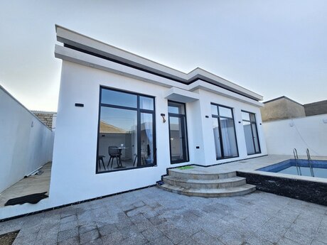 4 otaqlı həyət evi/bağ evi - Şüvəlan q. - 140 m²