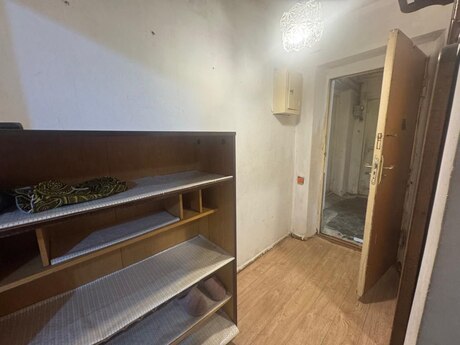 2 otaqlı köhnə tikili - İnşaatçılar m. - 60 m²