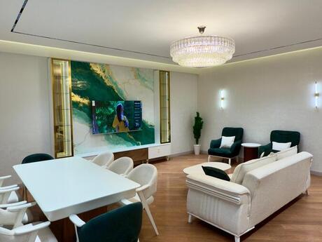 4 otaqlı yeni tikili - 8 Noyabr m. - 145 m²