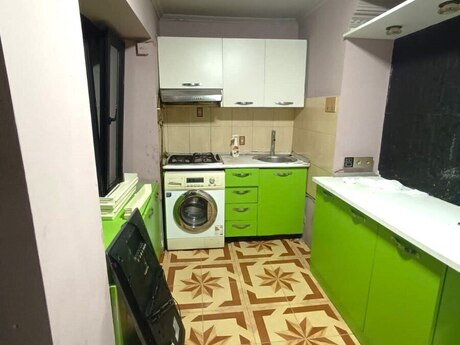 6 otaqlı ofis - Nərimanov r. - 300 m²