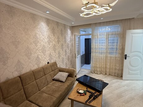 3-комн. вторичка - м. Мемар Аджеми - 55 м²