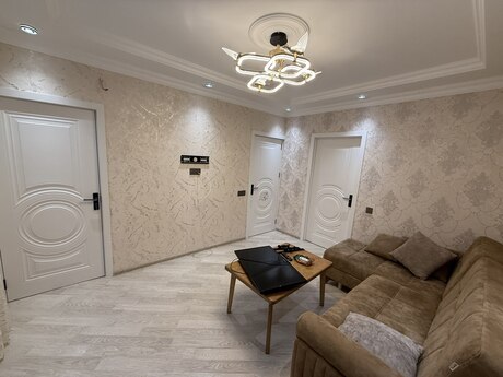 3-комн. вторичка - м. Мемар Аджеми - 55 м²