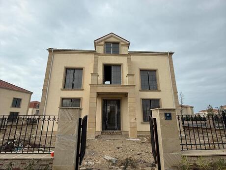 8 otaqlı həyət evi/bağ evi - Nardaran q. - 345 m²