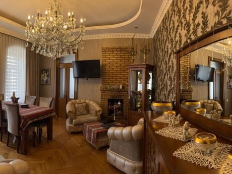 3 otaqlı köhnə tikili - 28 May m. - 80 m²