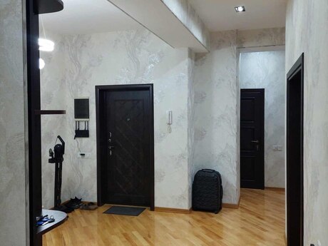 3 otaqlı yeni tikili - Yasamal r. - 117.9 m²