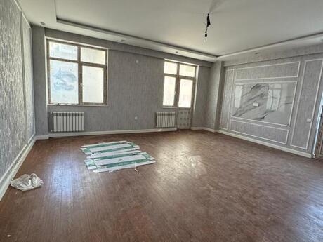 3 otaqlı yeni tikili - Şah İsmayıl Xətai m. - 138 m²