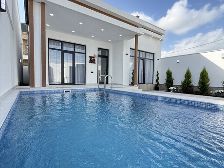 4 otaqlı həyət evi/bağ evi - Şüvəlan q. - 130 m²
