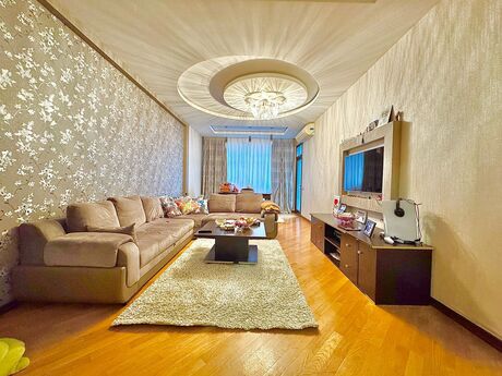 Elan №5647700 - Bakı, Qara Qarayev m., 2 otaqlı, 103 m², 14/17 mərtəbə