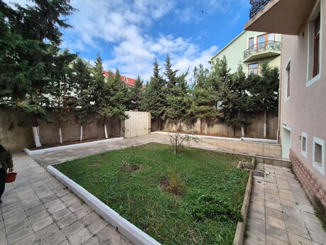 10 otaqlı həyət evi/bağ evi - NZS q. - 428 m²