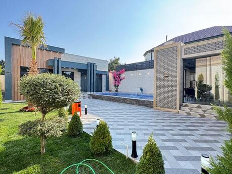 5 otaqlı həyət evi/bağ evi - Mərdəkan q. - 190 m²