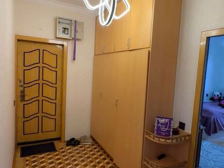 3-комн. вторичка - м. Низами - 80 м²