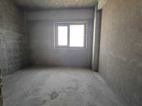 4 otaqlı yeni tikili - Ağ şəhər q. - 185 m²