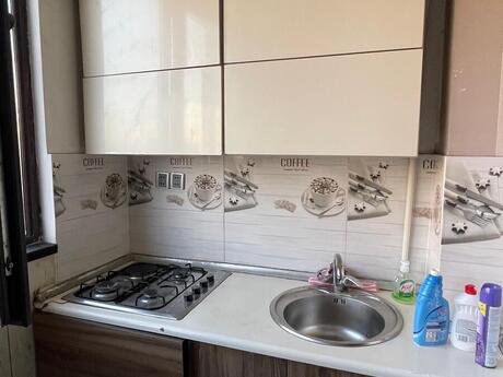 2 otaqlı köhnə tikili - Nərimanov r. - 34 m²