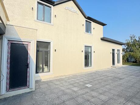 4 otaqlı həyət evi/bağ evi - Mərdəkan q. - 170 m²