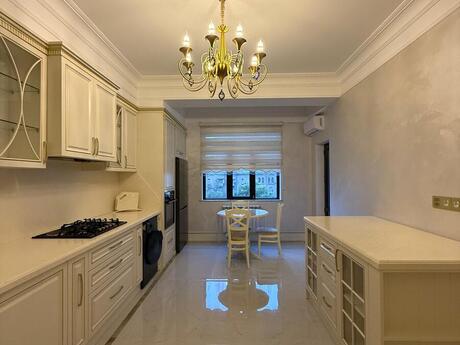 Elan №5648534 - Bakı, Nəriman Nərimanov m., 3 otaqlı, 120 m², 6/16 mərtəbə