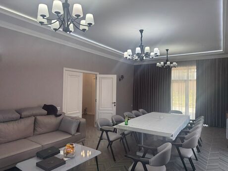 8 otaqlı həyət evi/bağ evi - Fatmayı q. - 480 m²