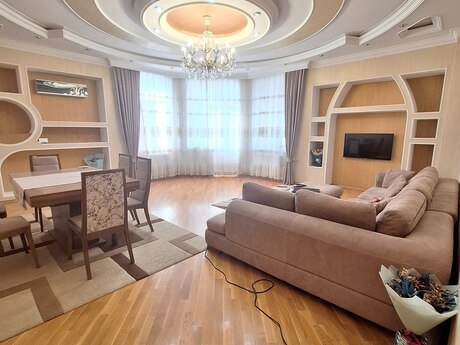 Объявление №5649052 - Баку, м. Гянджлик, 3-комн., 145 м², 6/18 этаж