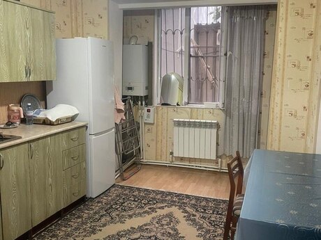 2 otaqlı köhnə tikili - Əhmədli m. - 60 m²